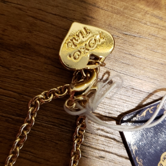 Disney Couture Tinkerbell Charm Necklace - Picture 3 of 7